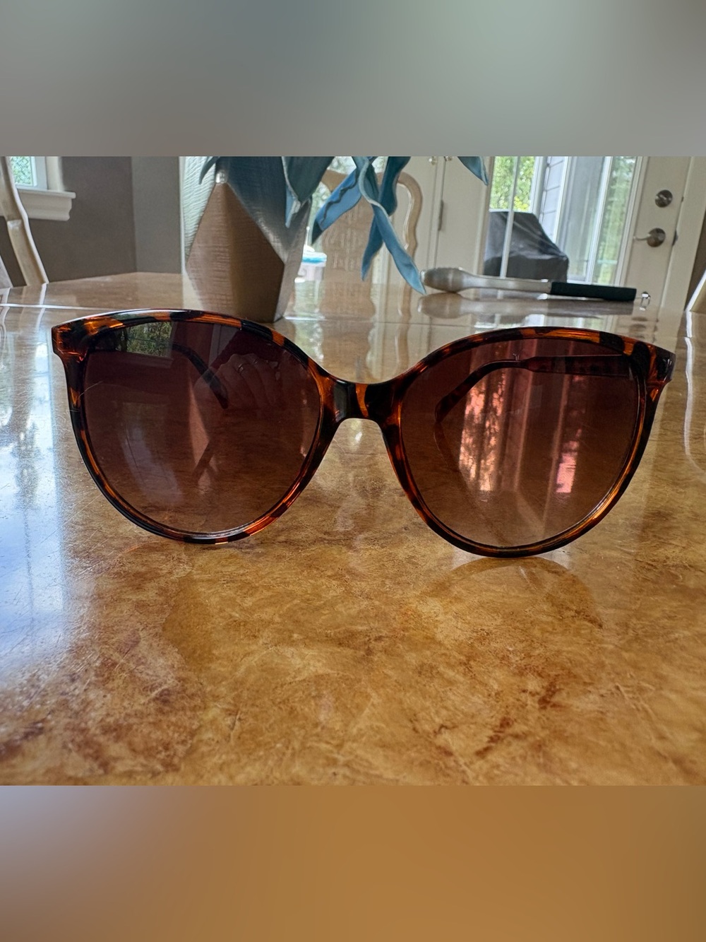 Vera Bradley Tortoiseshell Sunglasses - Brown Lenses
